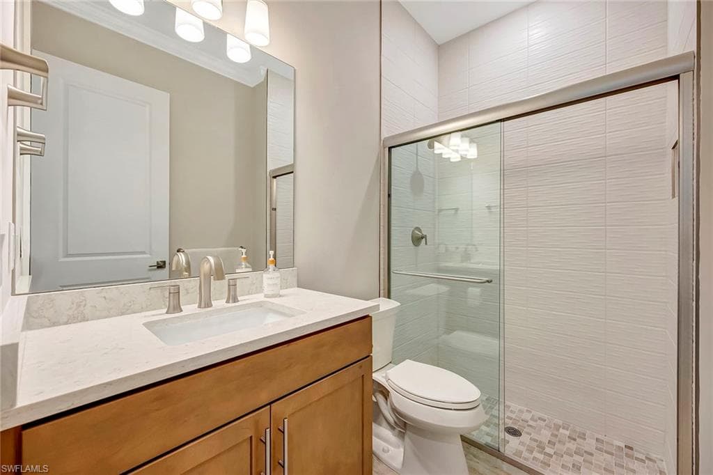 9574 Everglades DR-31