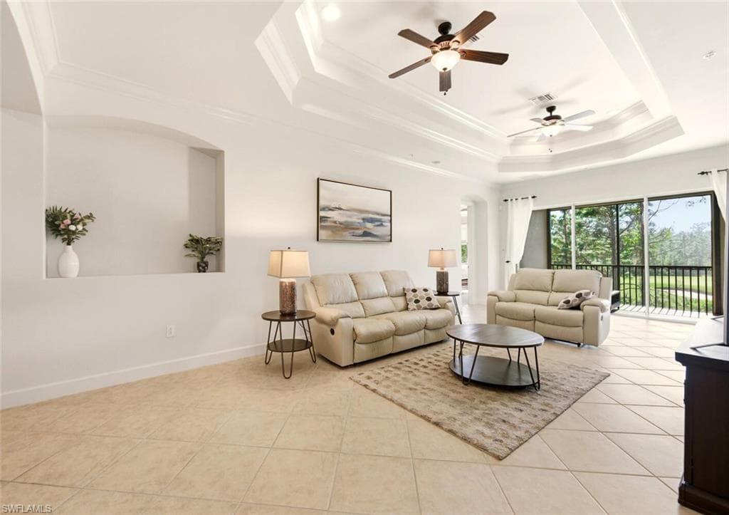 10351 Glastonbury CIR 202-14