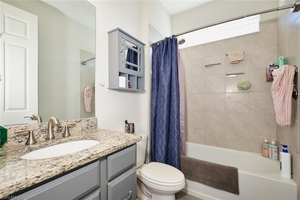 15320 Torino LN-22