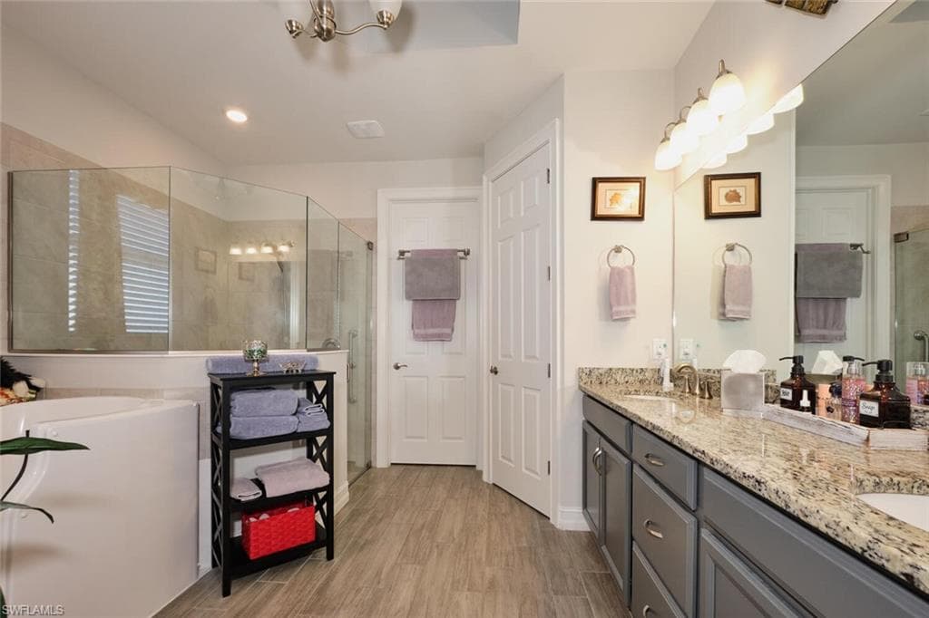 15320 Torino LN-18