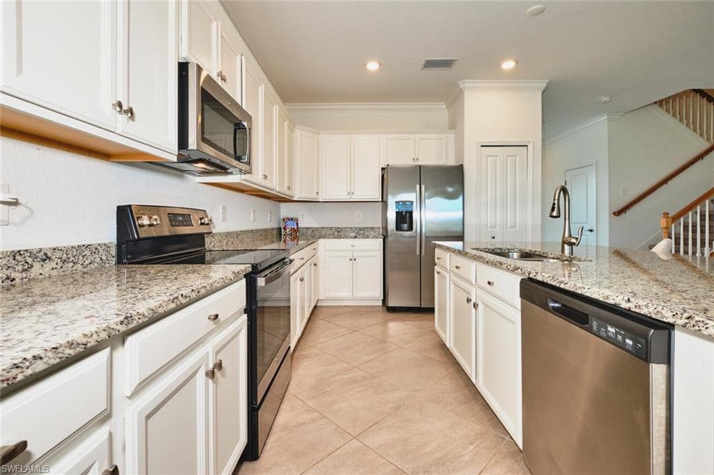 16145 Rosemallow LN-13