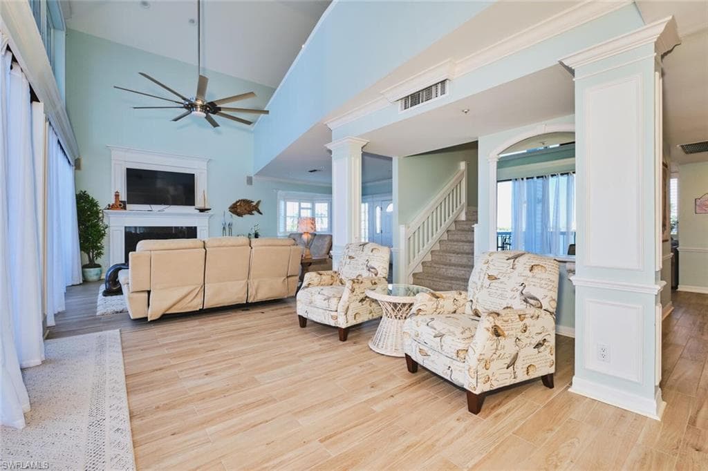 950 San Carlos DR-17