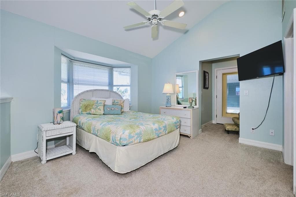950 San Carlos DR-34
