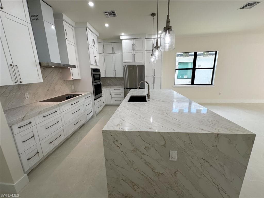 2464 Florida AVE-20
