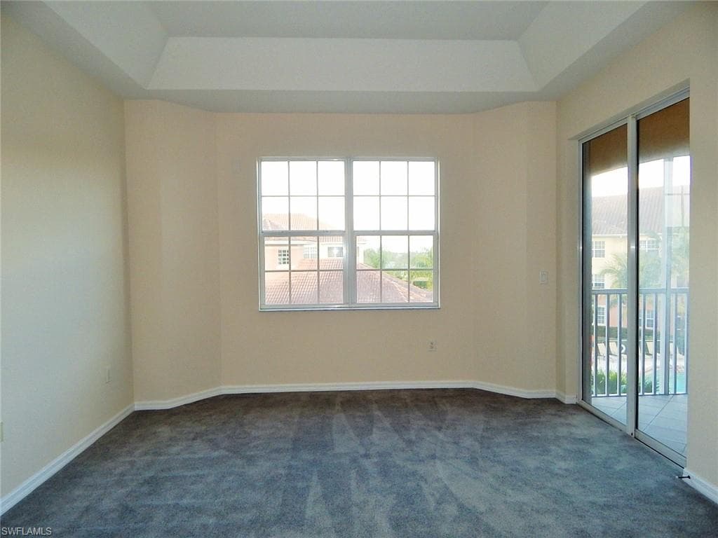 1113 Van Loon Commons CIR 304-9