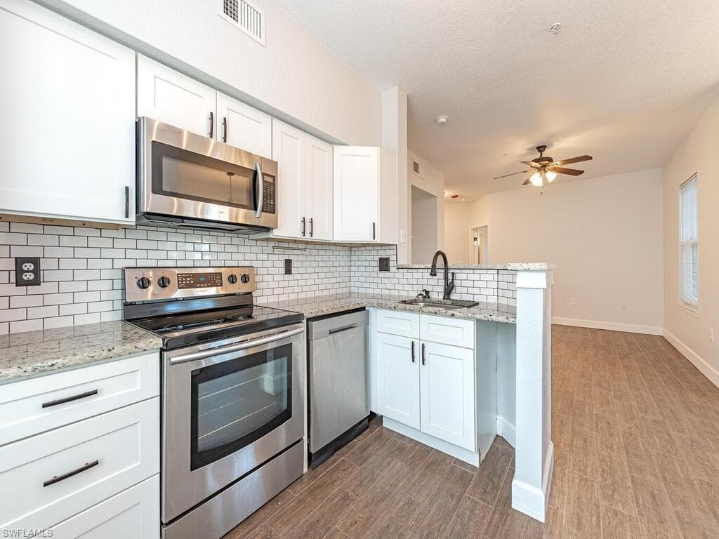 23560 Walden Center DR 110-5
