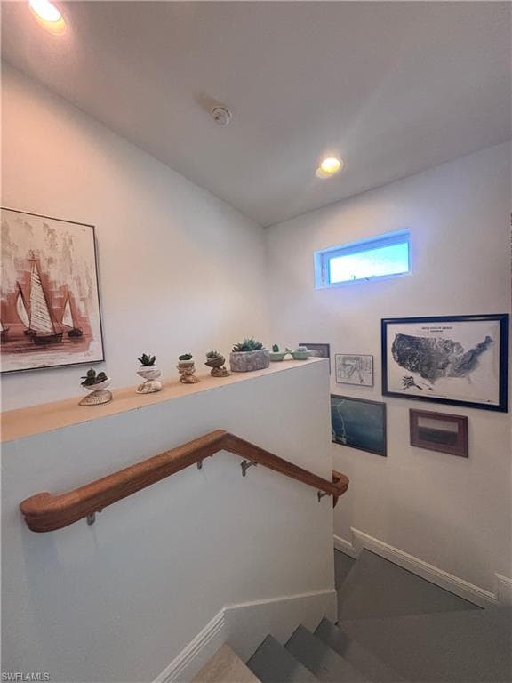 138 Gulf Island DR-29