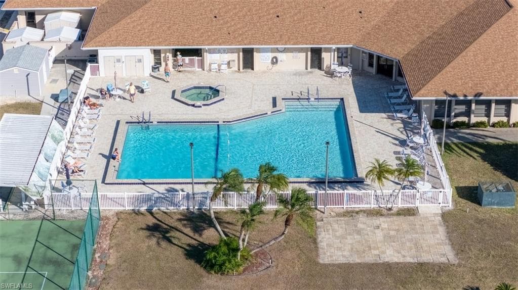 134 Amble DR-3