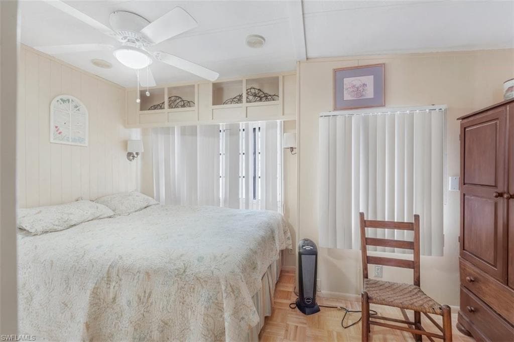 134 Amble DR-18