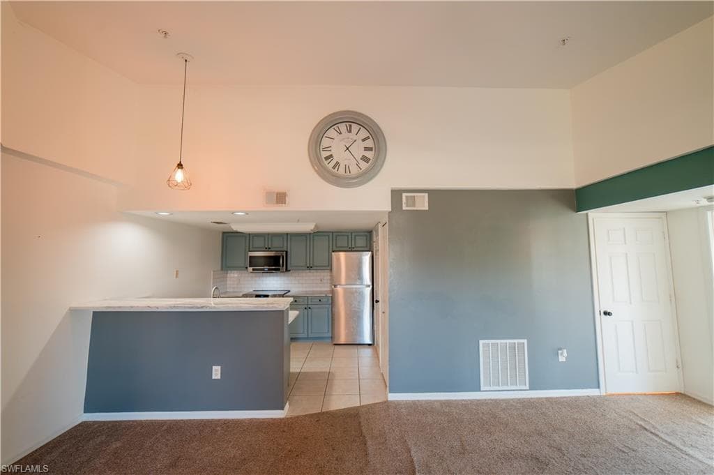 1771 Four Mile Cove PKWY 1031-4