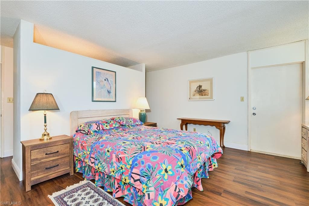 5959 Winkler RD 118-7
