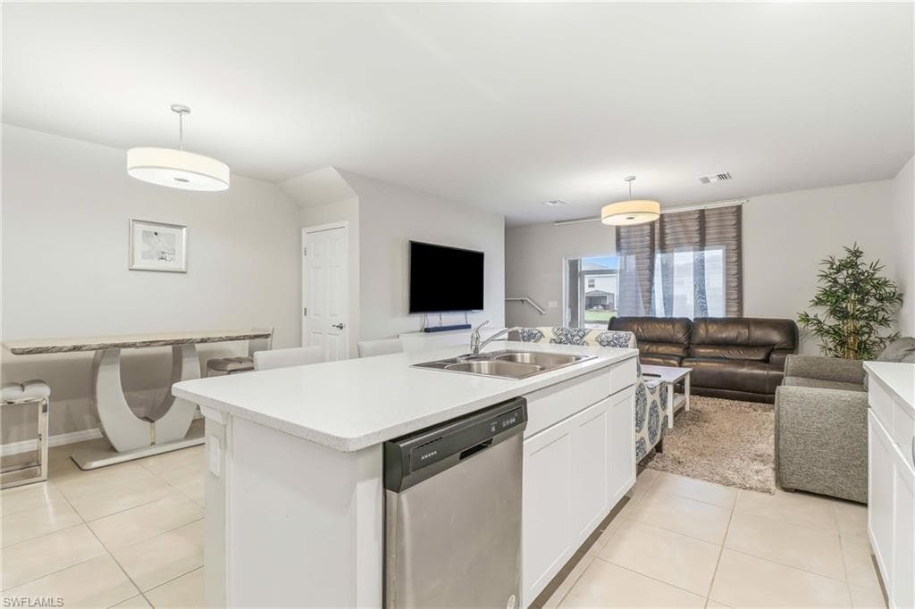 15376 Wildflower CIR-38