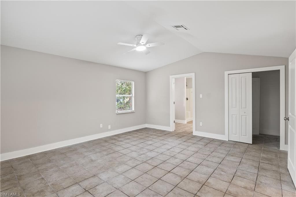 5675 Sandal LN-22