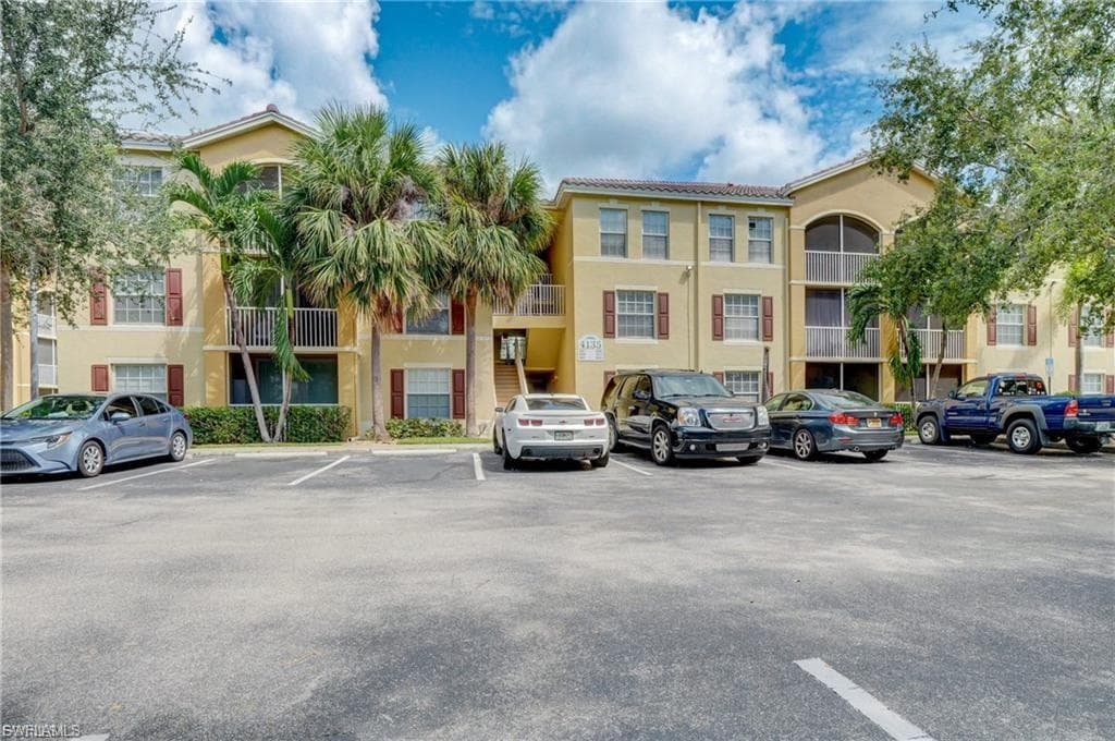 4135 Residence DR 618-1
