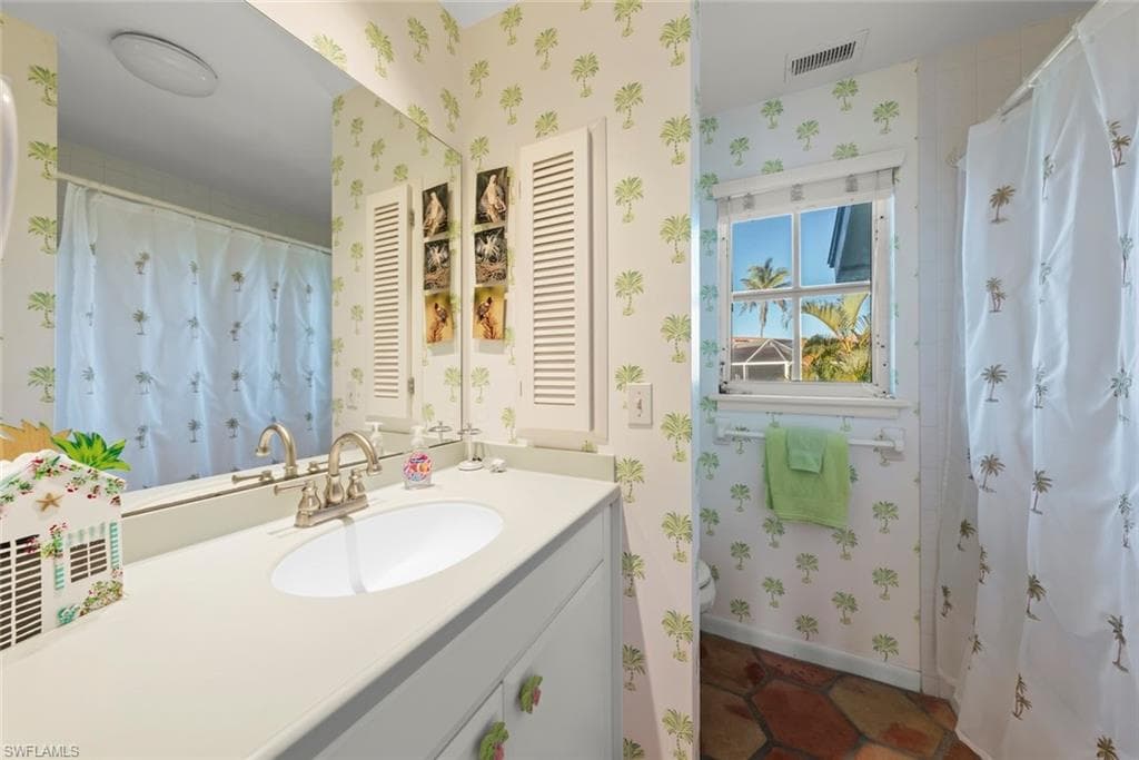 1401 Sand Castle RD-44