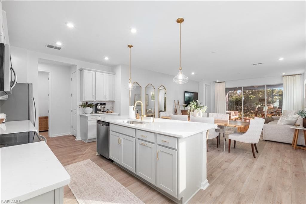 10313 Bonavie Cove DR-3