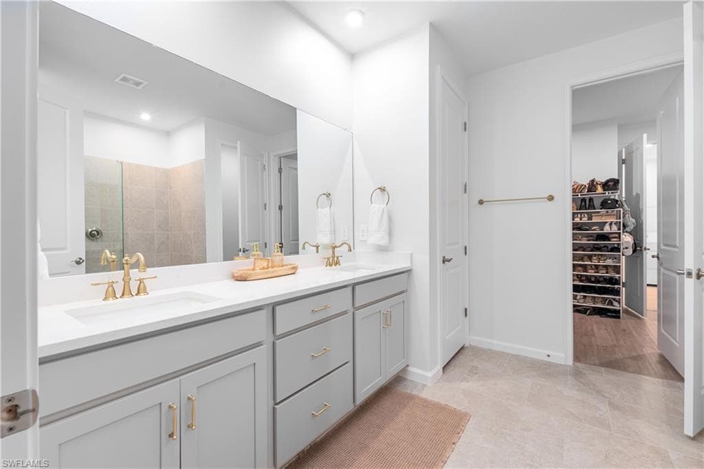 10313 Bonavie Cove DR-19