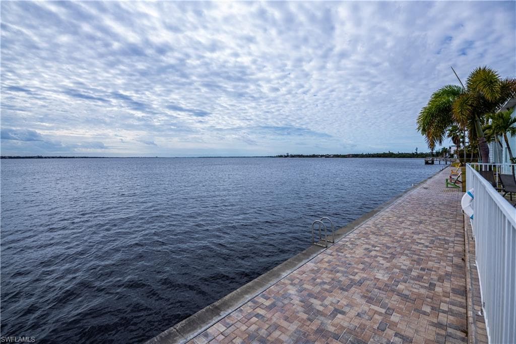 3324 N Key DR 8-47