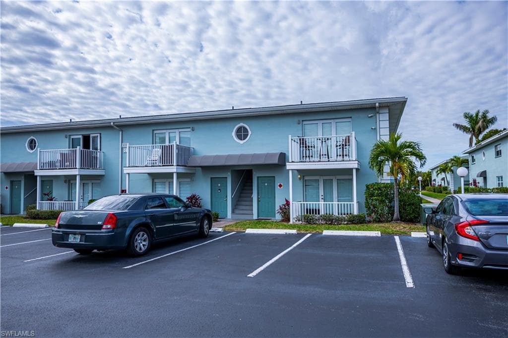 3324 N Key DR 8-4