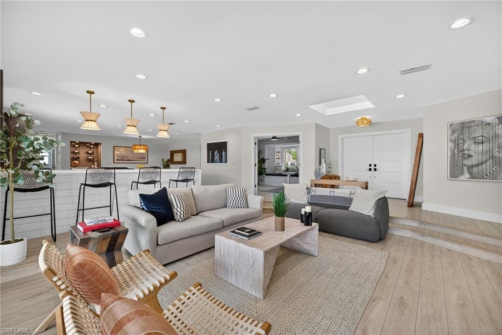 2341 MAYFIELD CT 8-9