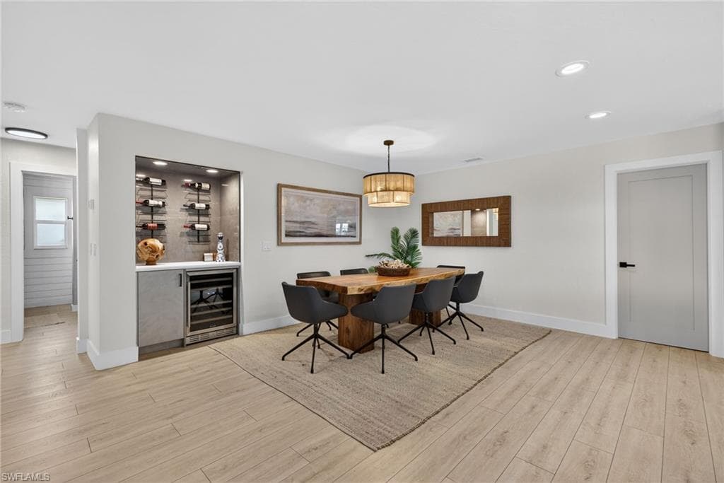 2341 MAYFIELD CT 8-14