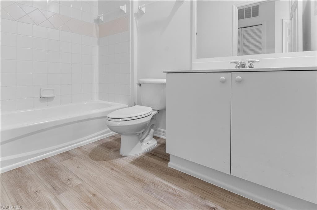 3281 Lindsey LN 4-24