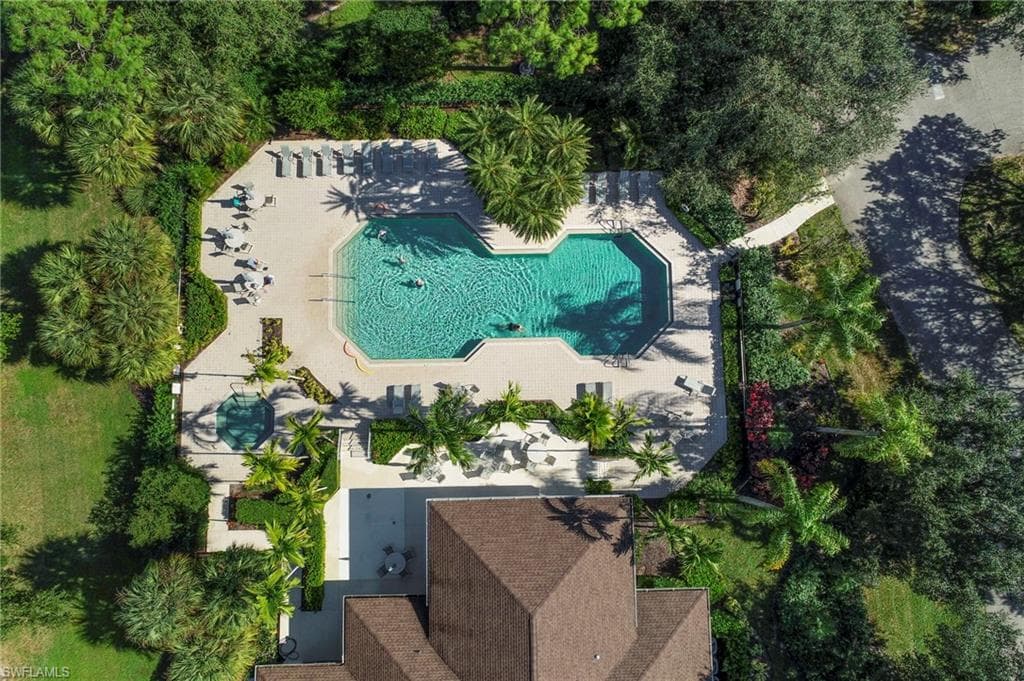 9410 Village View BLVD-36