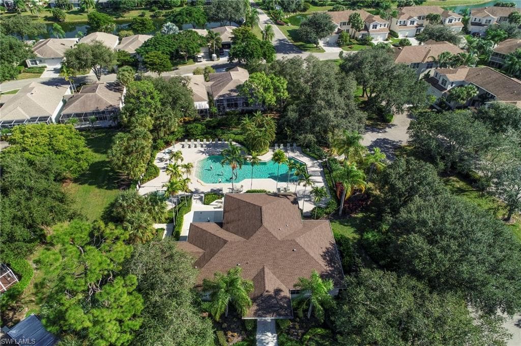 9410 Village View BLVD-35