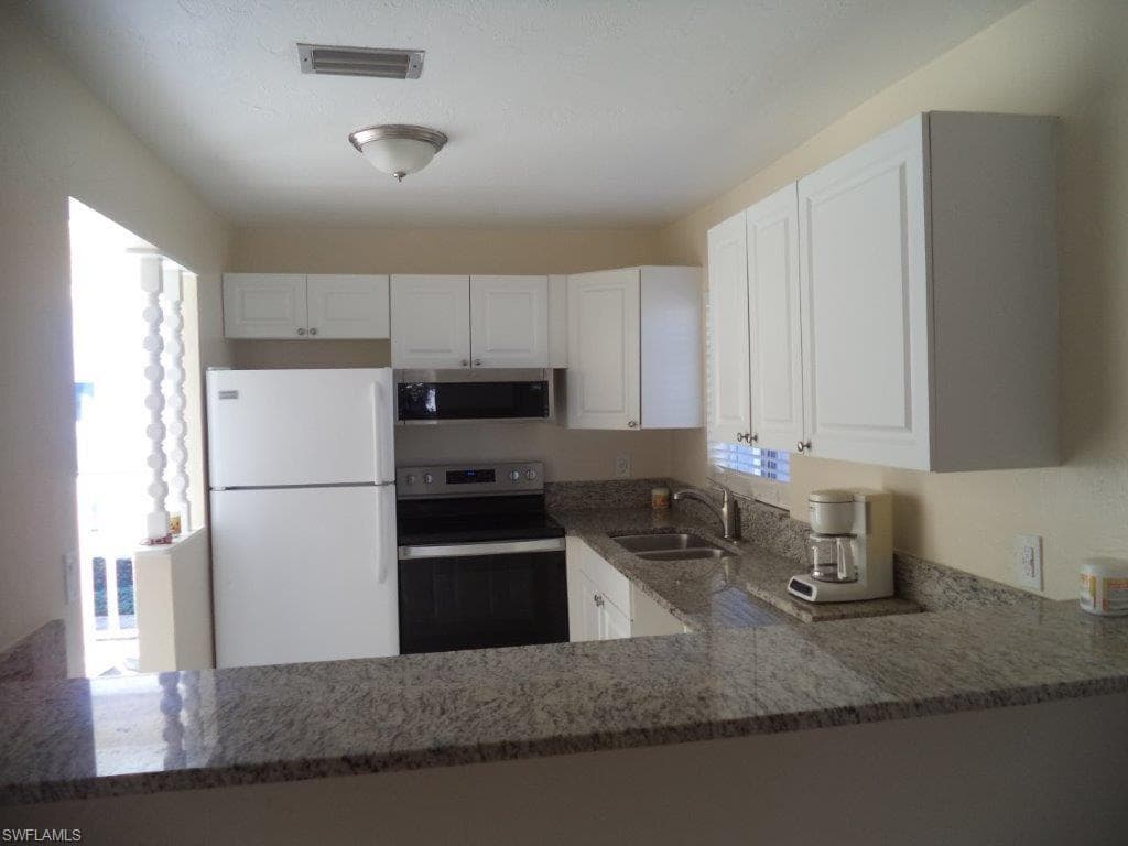 8071 Country RD 205-4