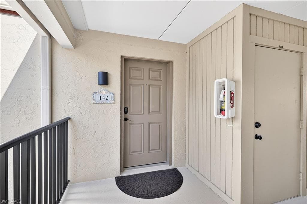 845 E Gulf DR 142-5