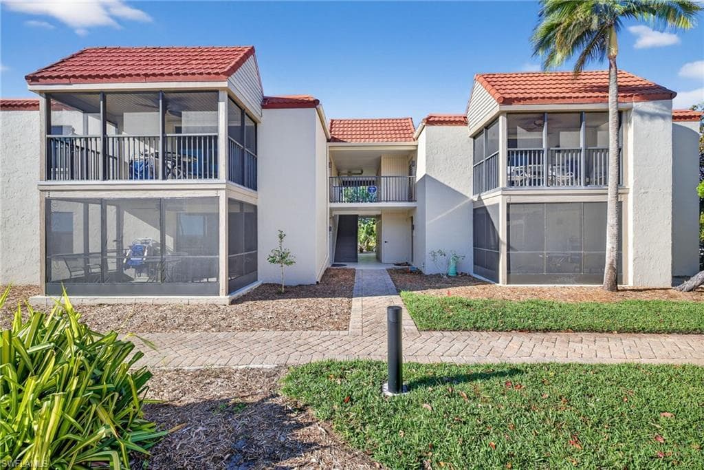 845 E Gulf DR 142-4