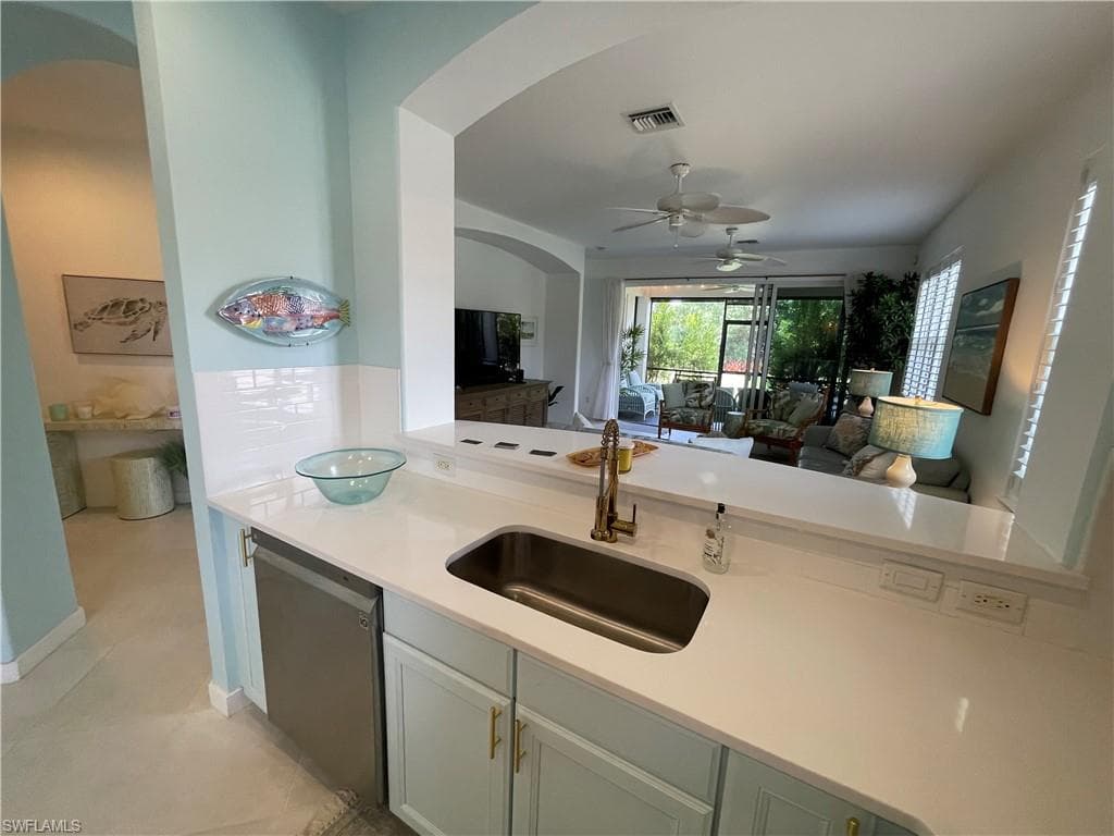 10640 Camarelle CIR-27