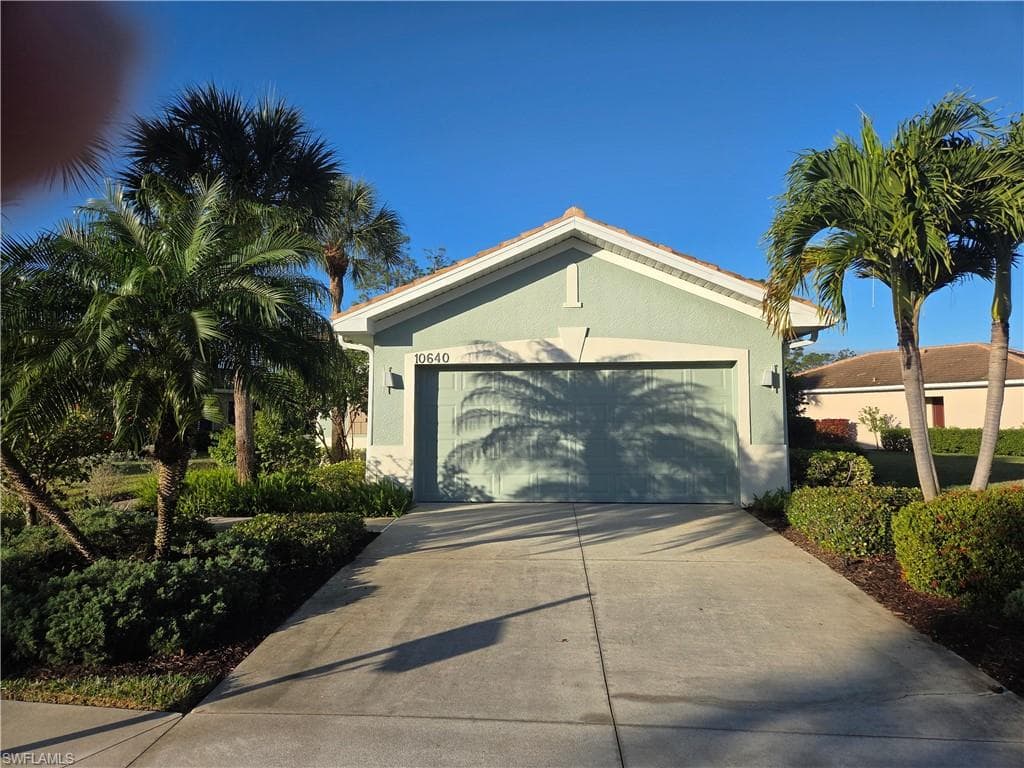 10640 Camarelle CIR-48