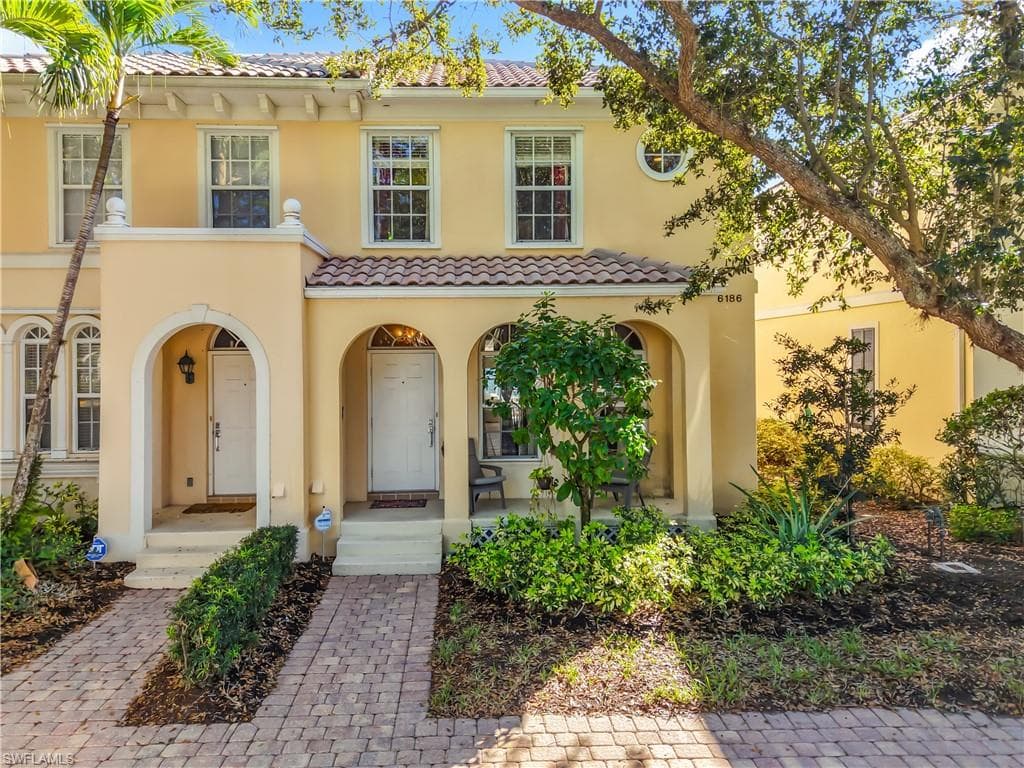 6186 Towncenter CIR-2