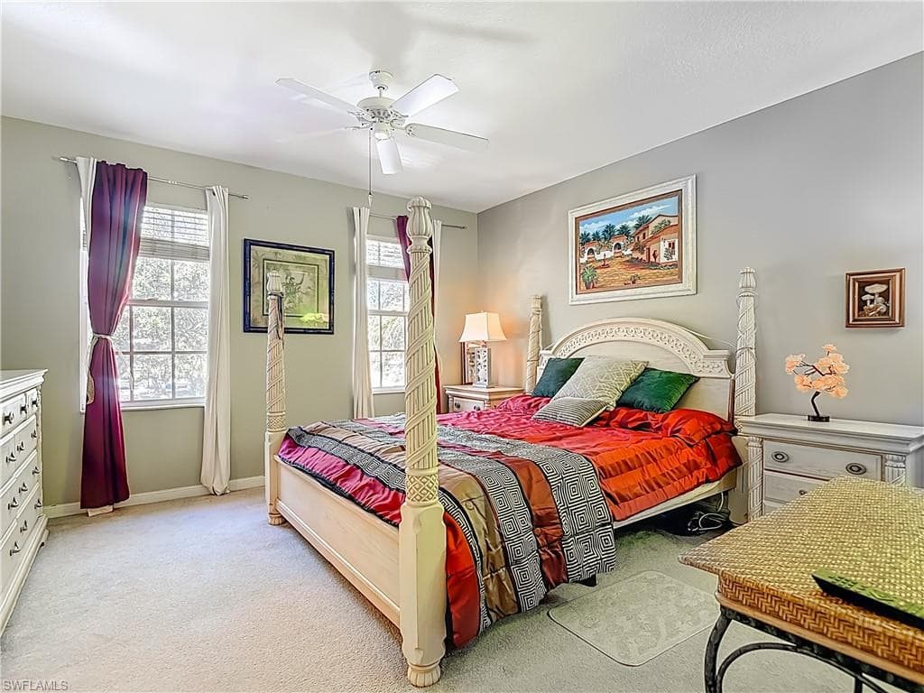 6186 Towncenter CIR-24