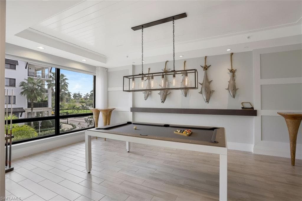 1035 3rd AVE S 305-28
