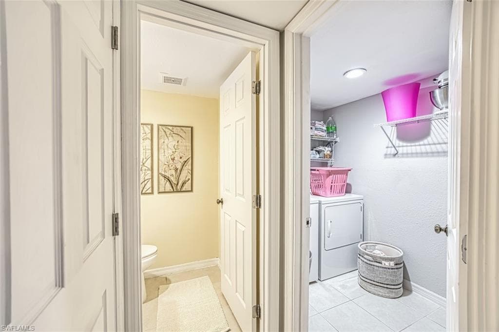 1444 Park Shore CIR 3-18