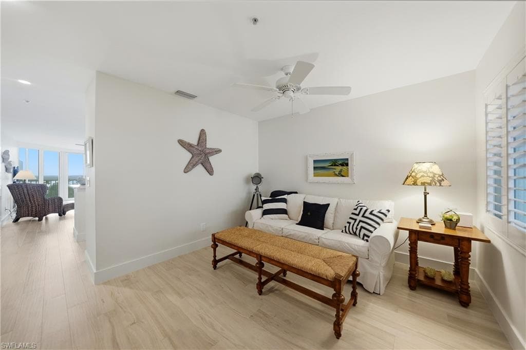 345 Mango ST 604-23