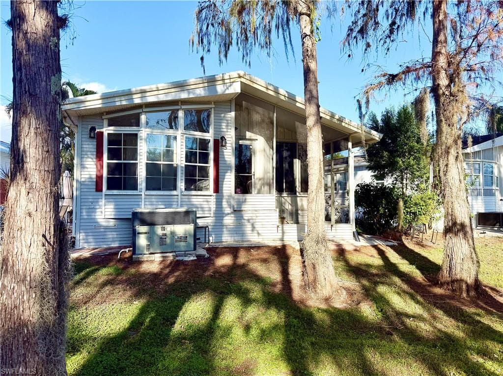 91 Vanda Sanctuary 91-2