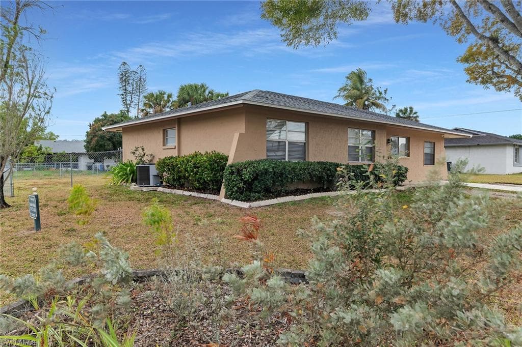 4502 22nd PL SW-30