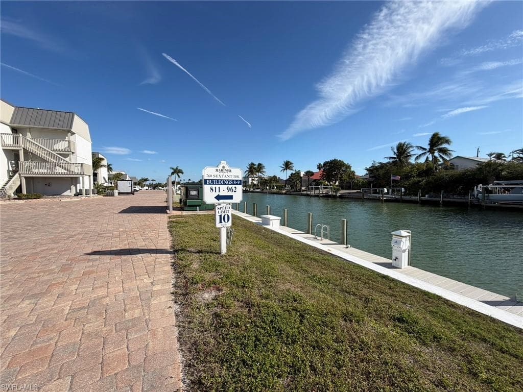 760 Sextant DR 841-35