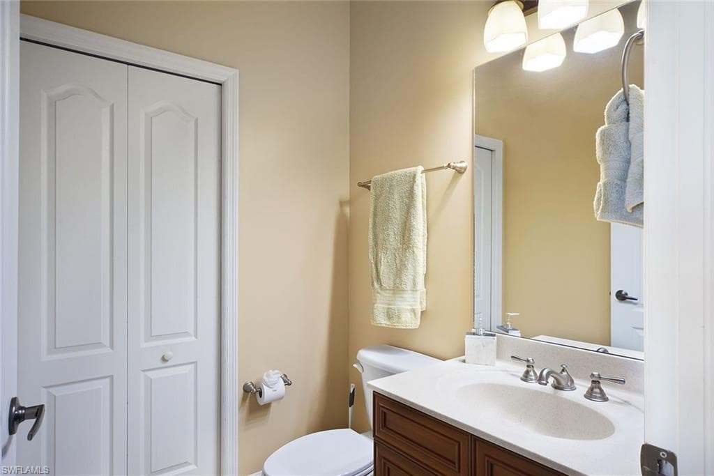 12436 Green Stone CT-24