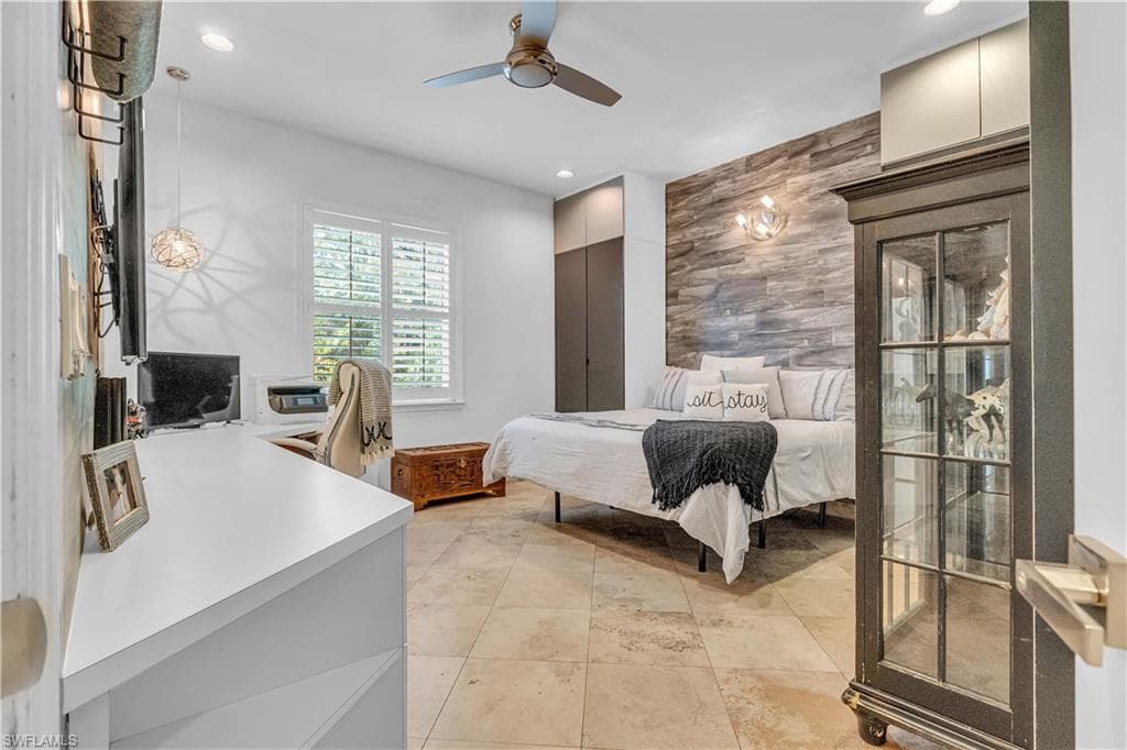 24410 Golden Eagle LN-26