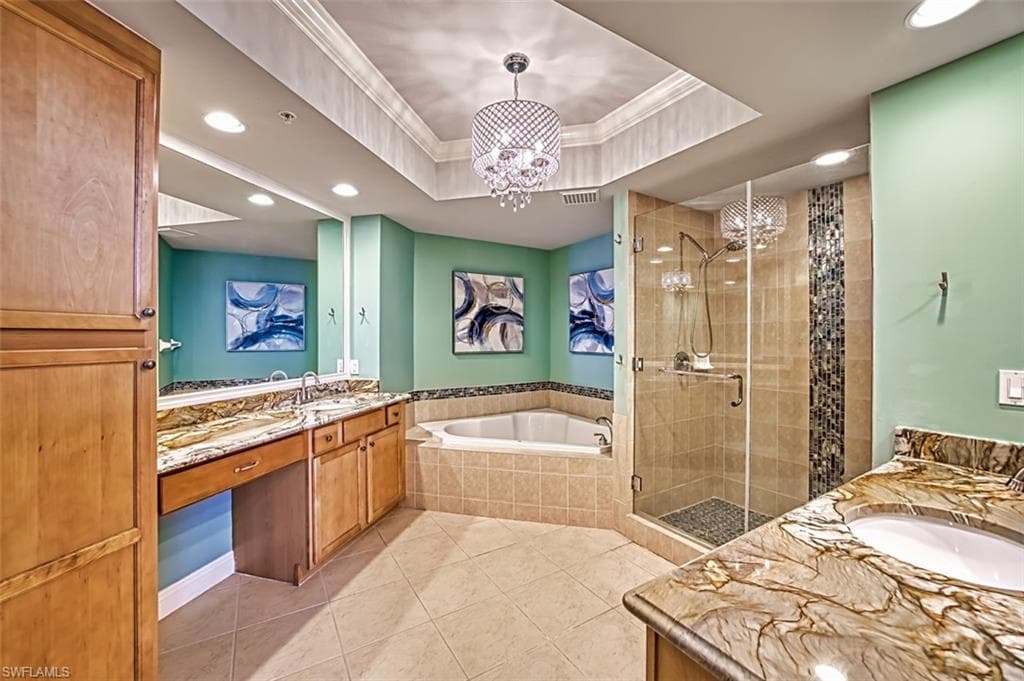 2104 W 1st ST 1004-28