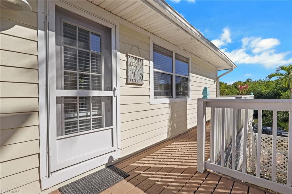 1292 Grand Canal DR-3