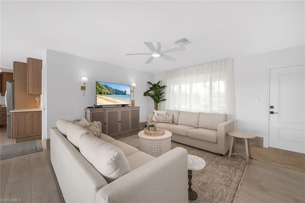 280 Ibis ST-7