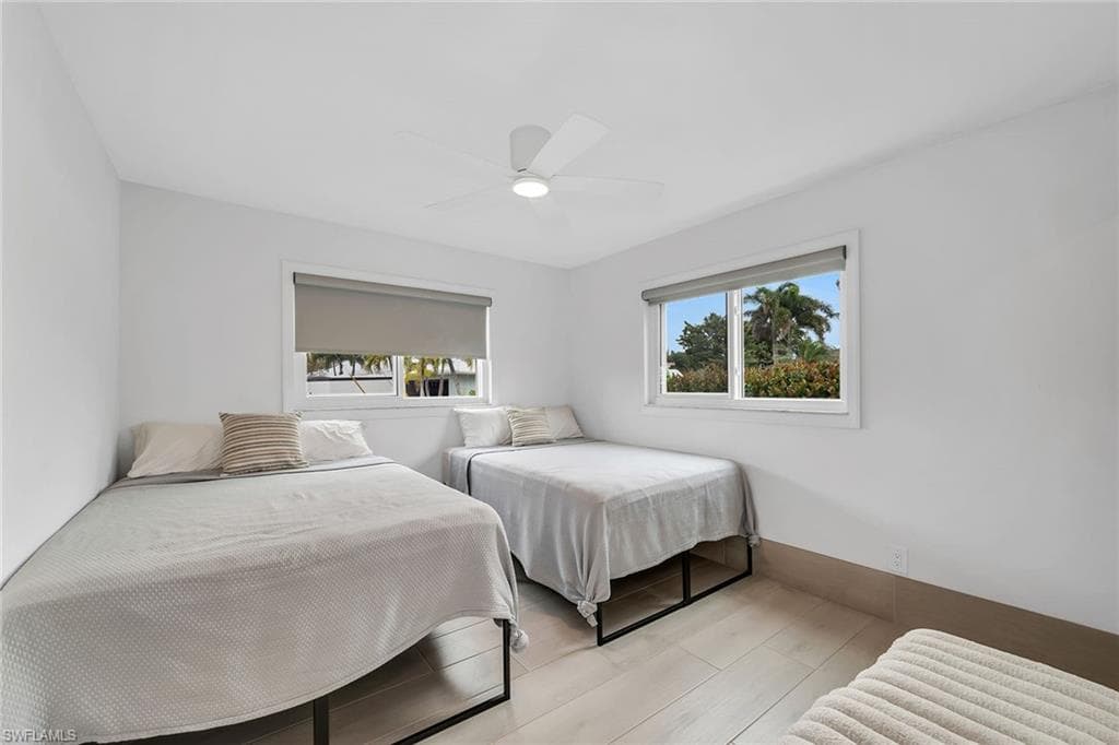 280 Ibis ST-18
