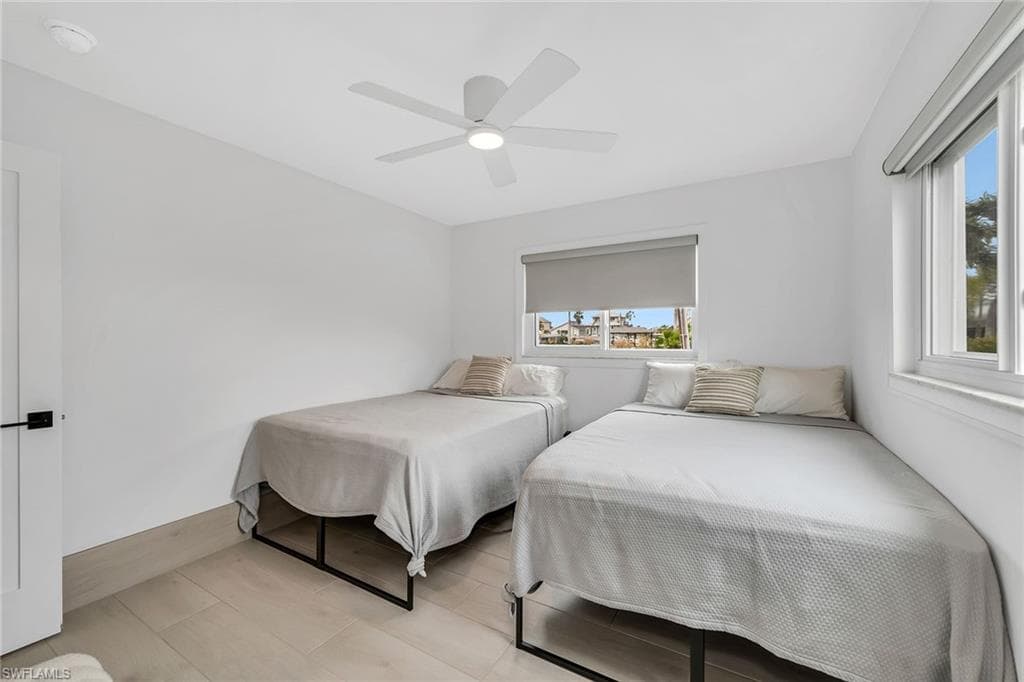 280 Ibis ST-19