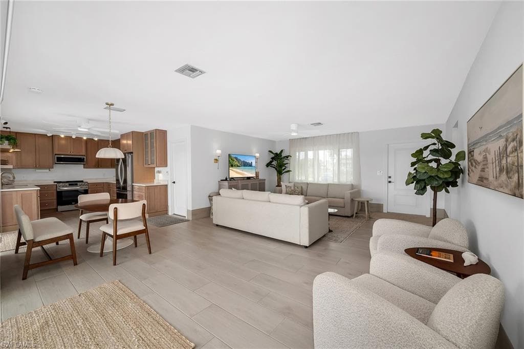 280 Ibis ST-8