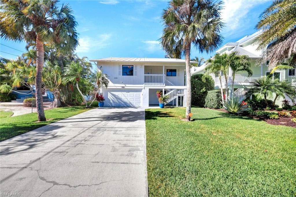 1285 Grand Canal DR-40